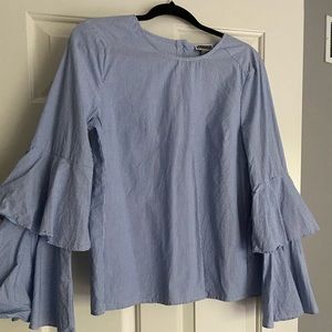 Women’s dress shirt